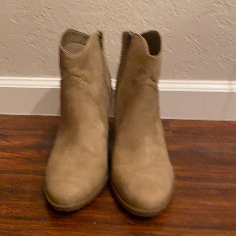 Size 12 suede booties 3.5 inch stacked heel ! NWB! Taupe ... really nice !